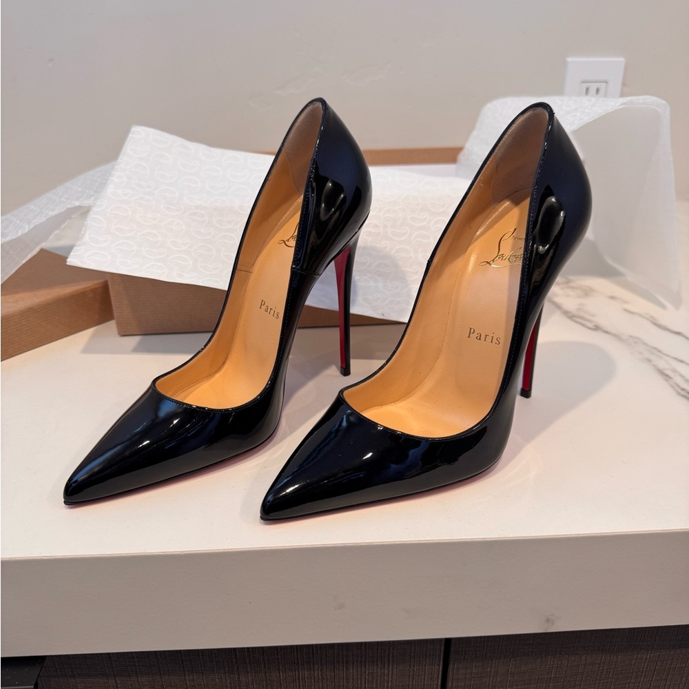 Christian Louboutin So Kate 120 Glossy Black Heels with Red Soles